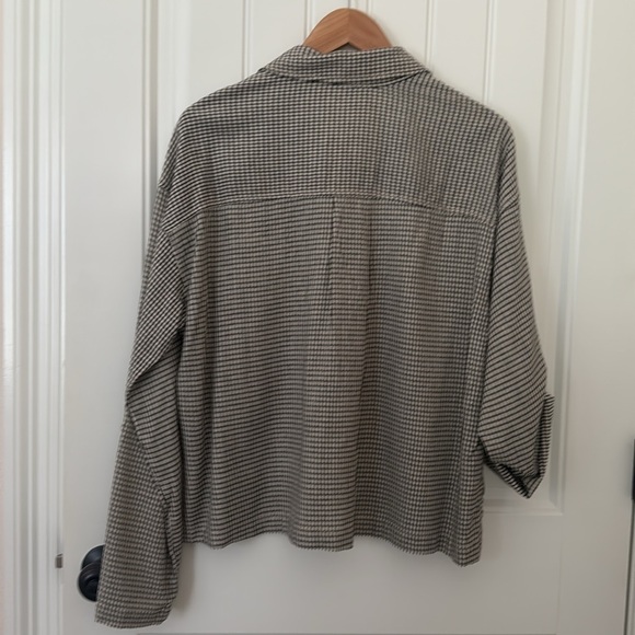 NEW Max Studio Black/Cream Checkered Top Medium - Picture 3 of 12